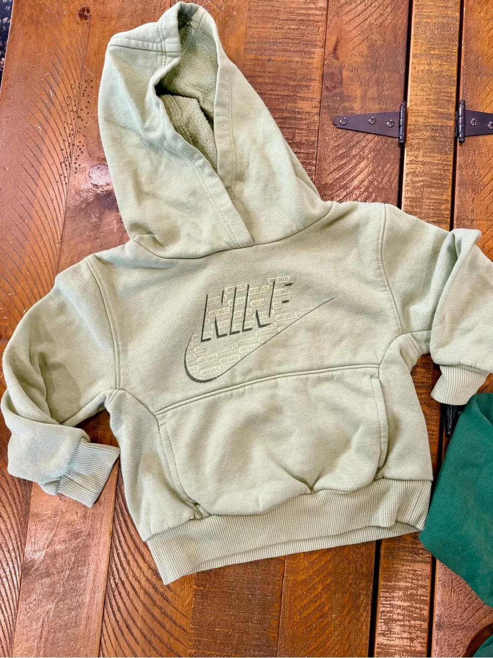 Nike Kids' Green Hooded Sweatshirts 2T & 24 Months